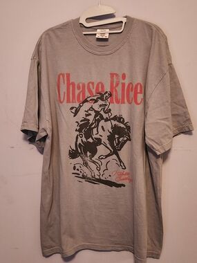 Comfort Colors Chase Rice Graphic Tee - Gray with Red and Black Print